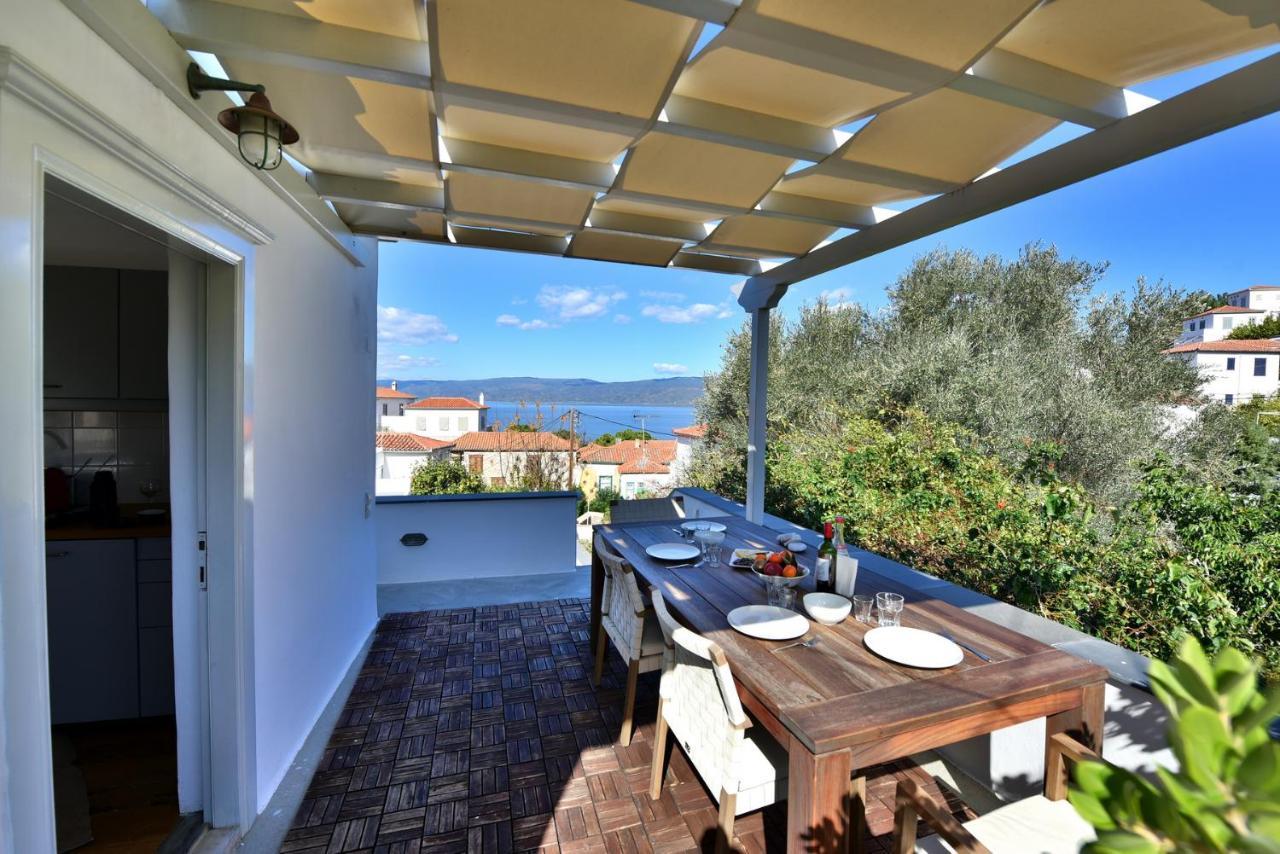 Villa Loukia Hydra  Esterno foto