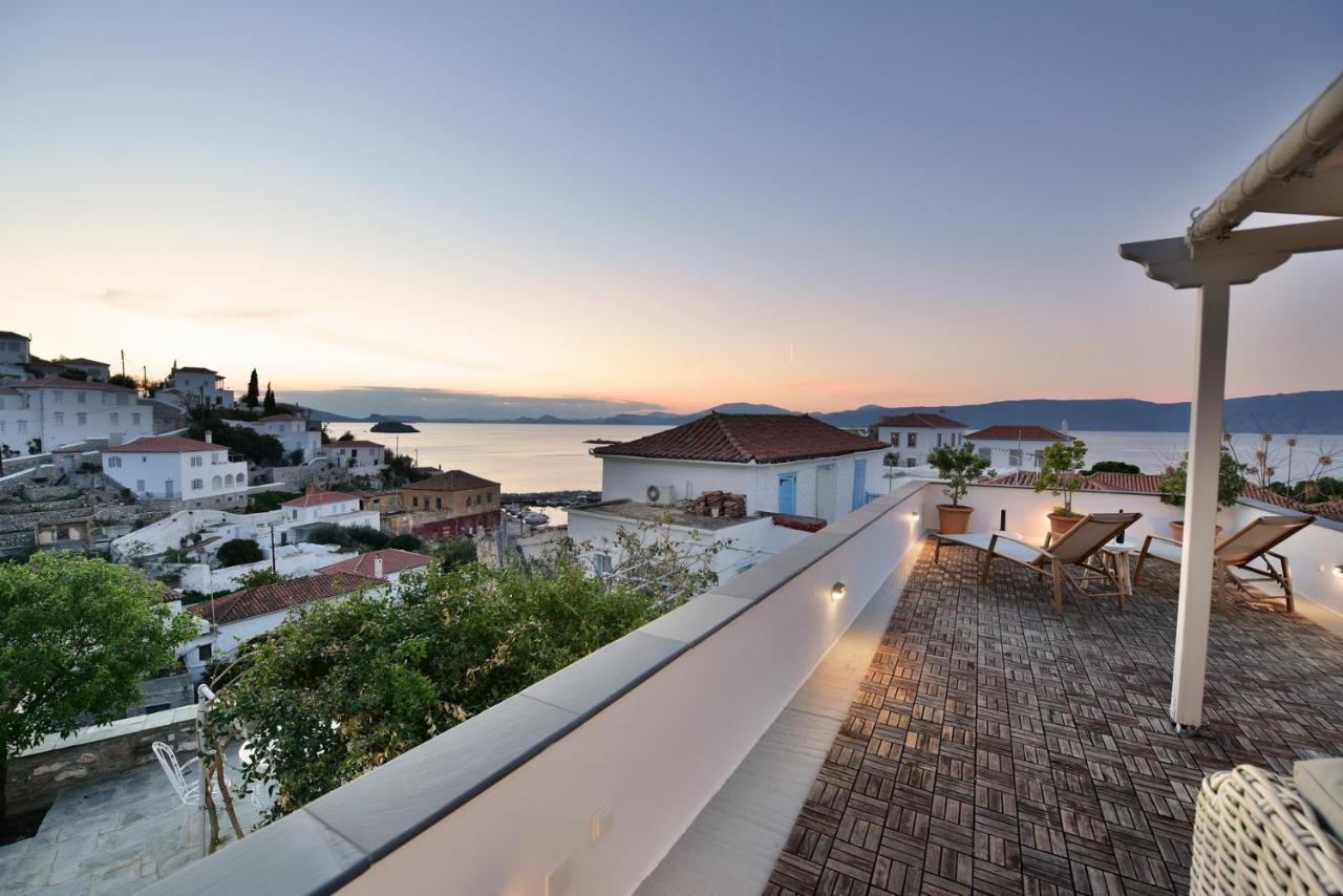 Villa Loukia Hydra  Esterno foto
